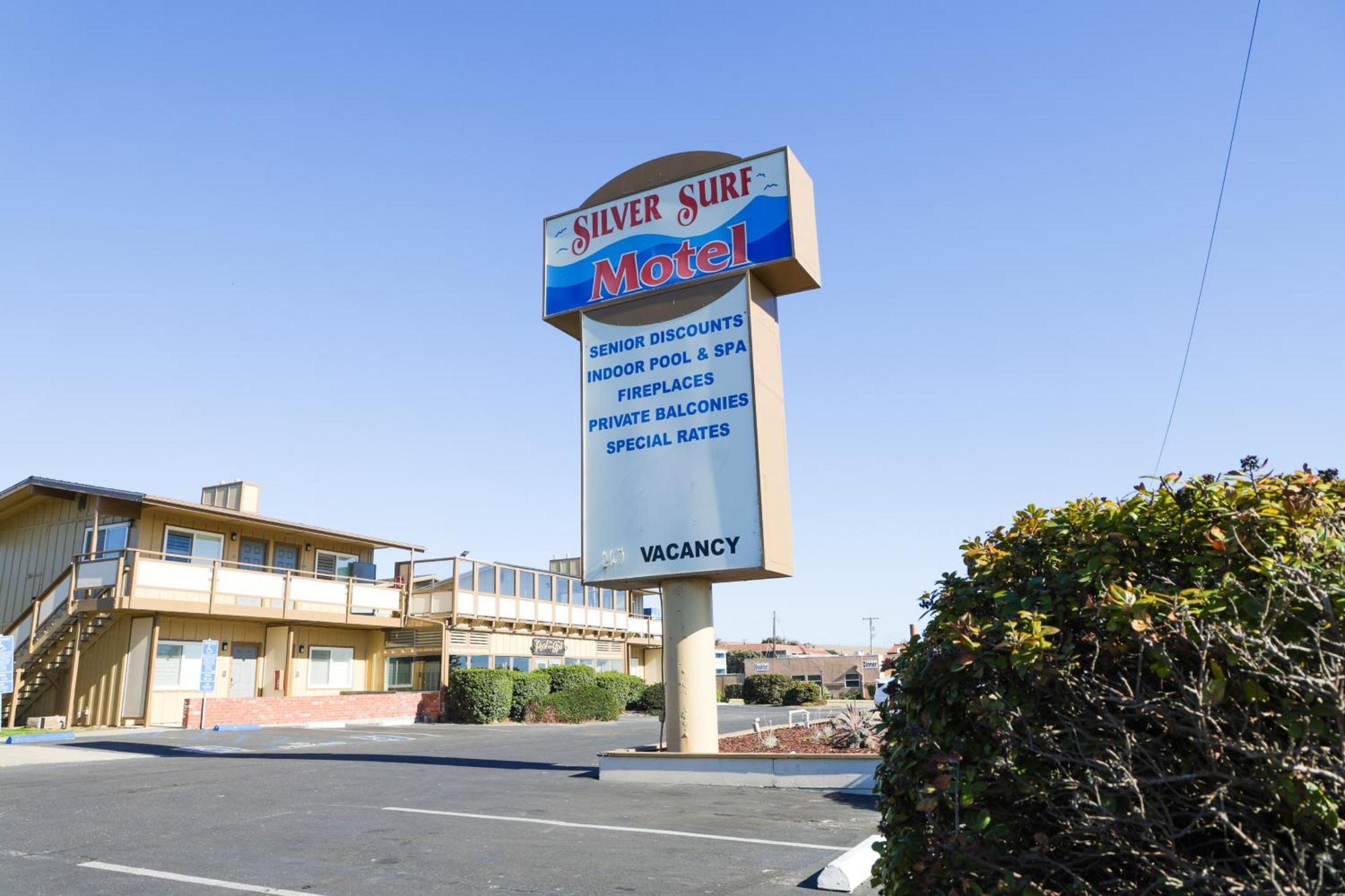Silver Surf Motel San Simeon Exterior foto