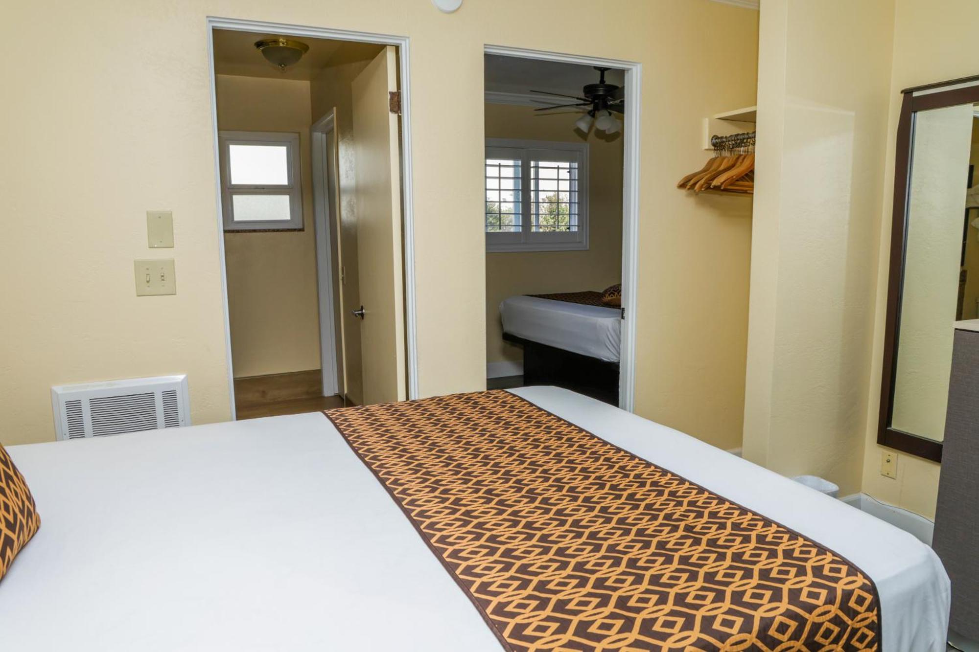 Silver Surf Motel San Simeon Exterior foto